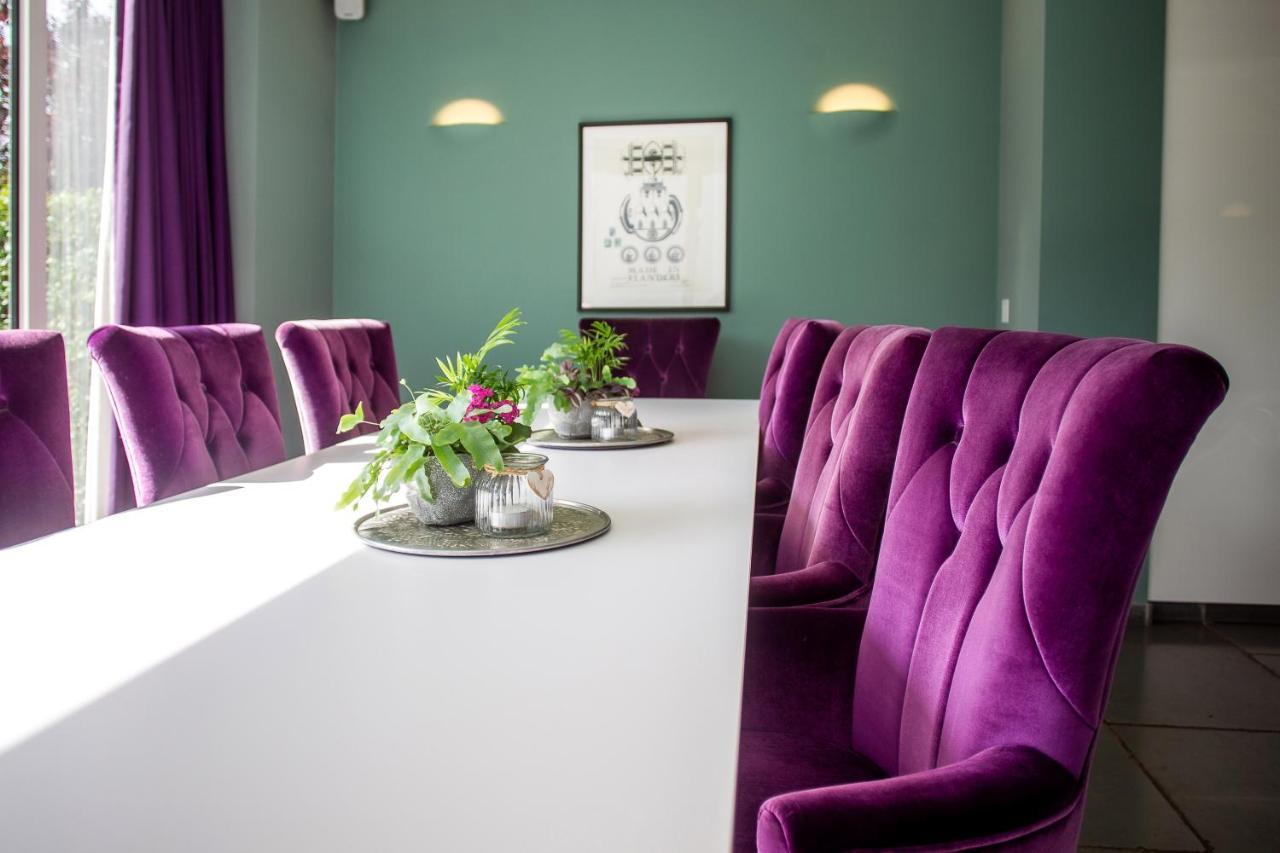 B&B Saint-Georges -Located In The City Centre Of Bruges- Exteriér fotografie The interior of the German Federal Council