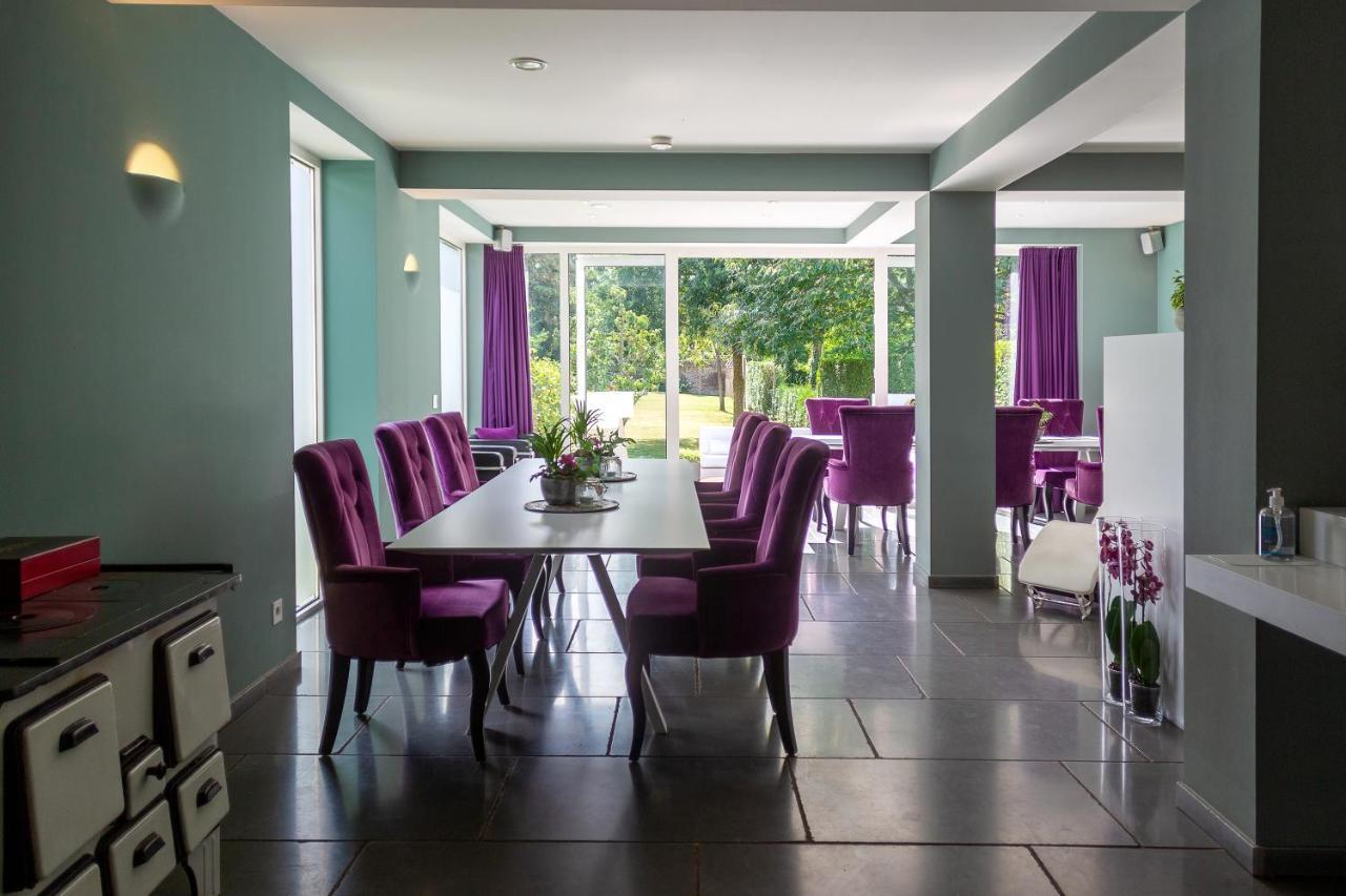B&B Saint-Georges -Located In The City Centre Of Bruges- Exteriér fotografie Interior of the restaurant