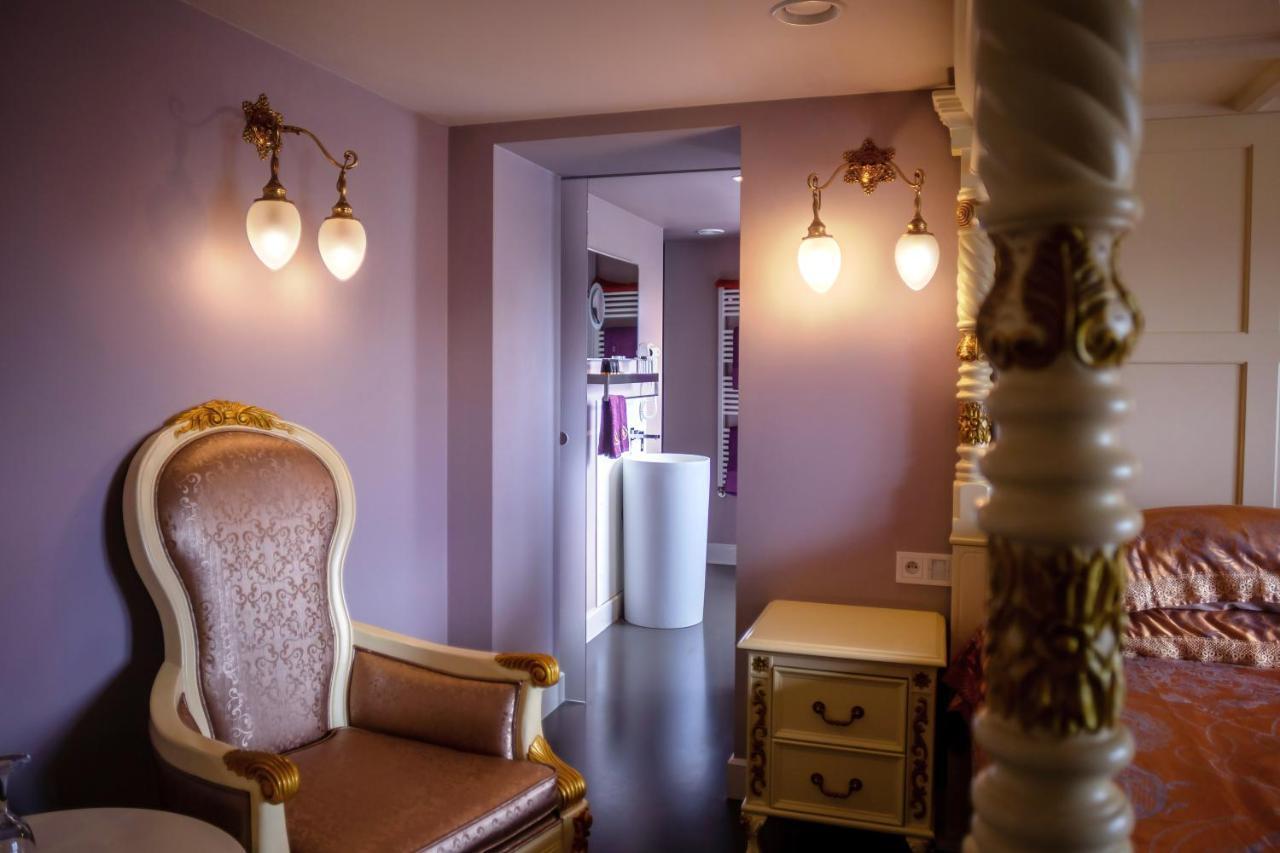 B&B Saint-Georges -Located In The City Centre Of Bruges- Exteriér fotografie A room in the hotel