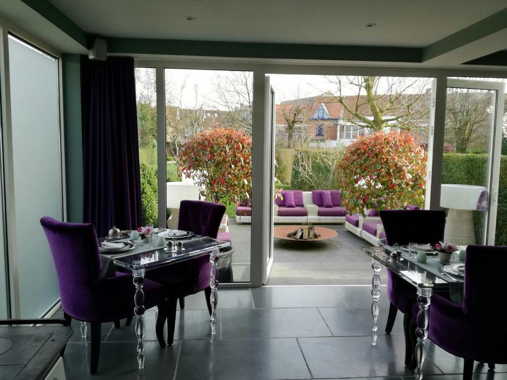 B&B Saint-Georges -Located In The City Centre Of Bruges- Exteriér fotografie The interior of the restaurant